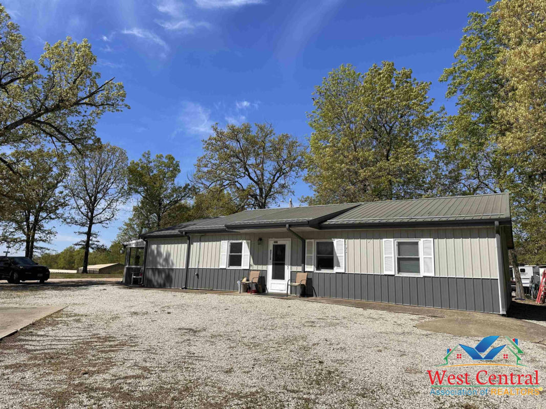 26119 GEORGETOWN AVE, WARSAW, MO 65355, photo 1 of 40